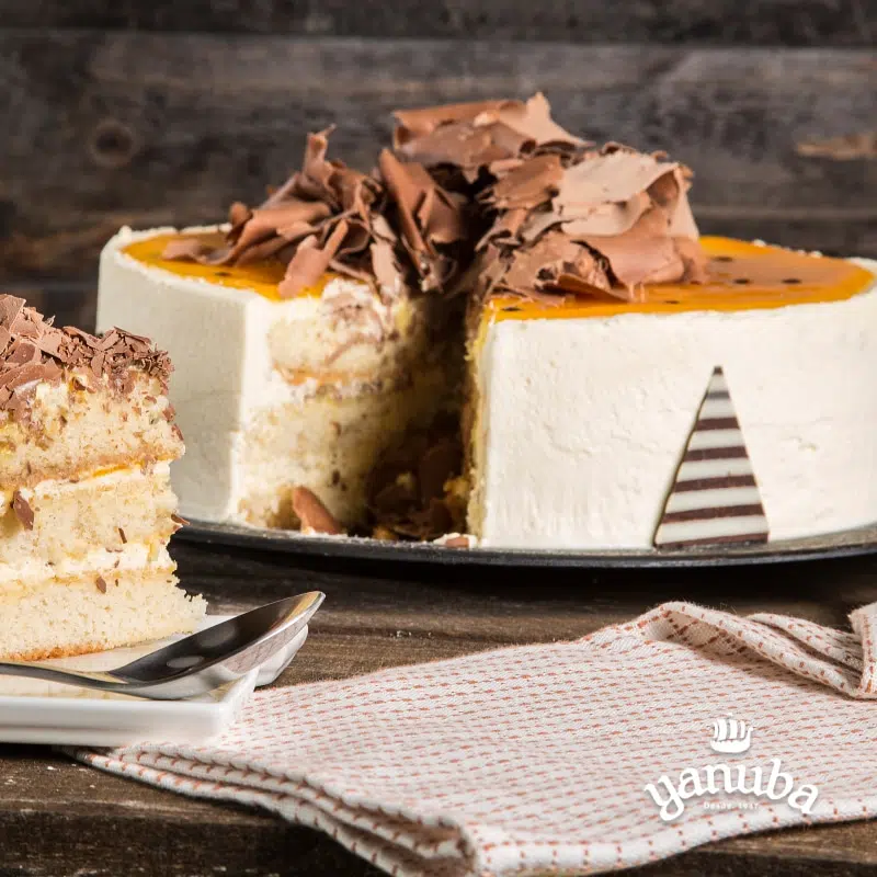 Torta de cumpleaños de Maracuyá